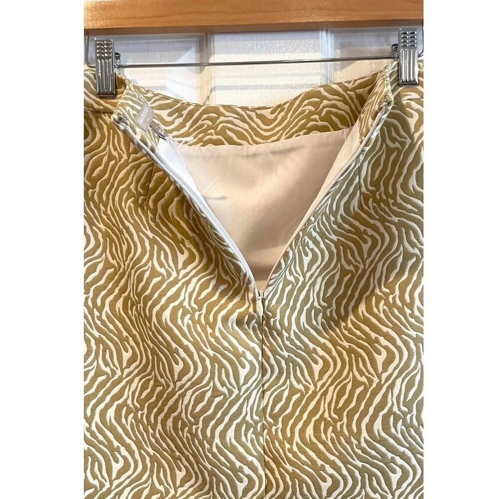 Banana Republic Zebra Print Jacquard Pencil Skirt Size 4 - Picture 6 of 8